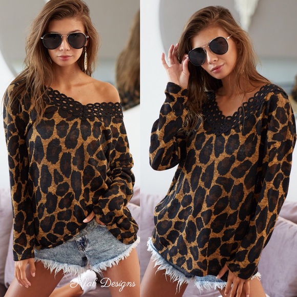 ❤️LAST 2 V Neck Super Soft Lace Detail Leopard Top - Picture 7 of 13